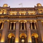 EMOTIVO HOMENAJE DEL MUNICIPIO DE ALTE BROWN A LOS HÉROES BROWNIANOS CAÍDOS EN MALVINAS